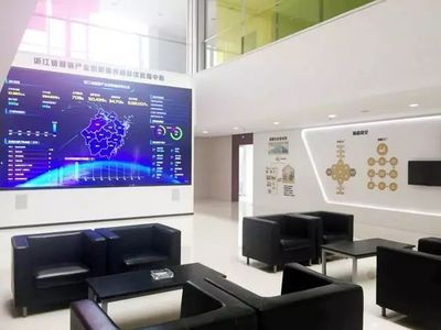聚焦數(shù)字經濟新動能 省、市、區(qū)人大代表調研南苑街道經濟創(chuàng)新發(fā)展